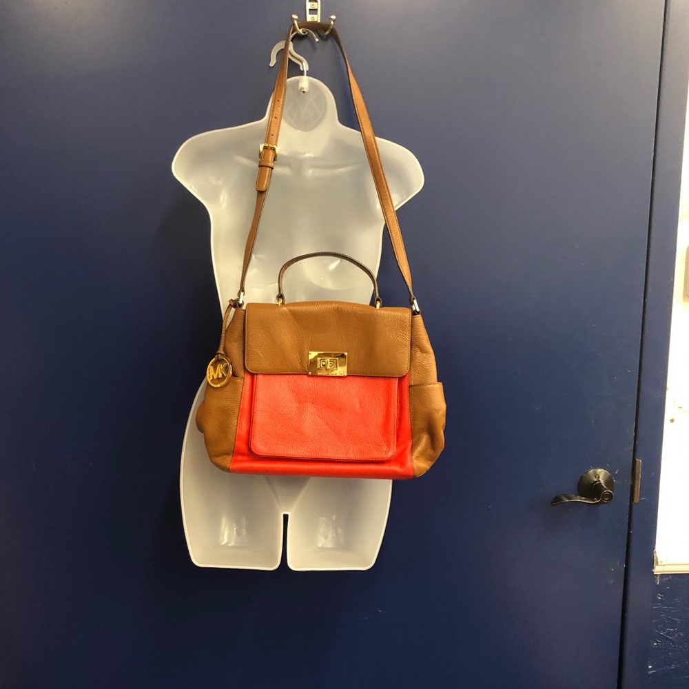 Michael Kors bag excellent condition